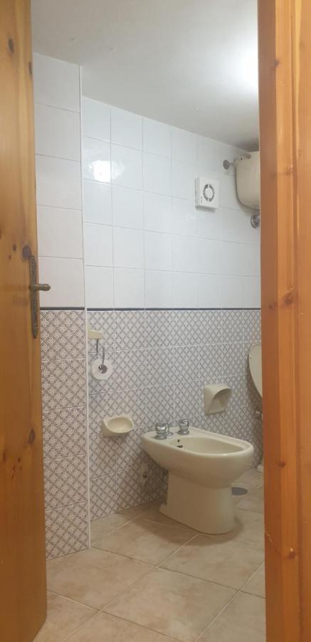 La Casa Nel Borgo Apartment Gaeta Bagian luar foto